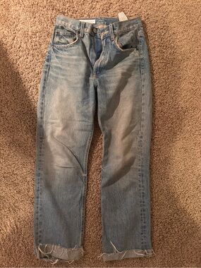 Zara High-Rise Light Blue Washed Jeans